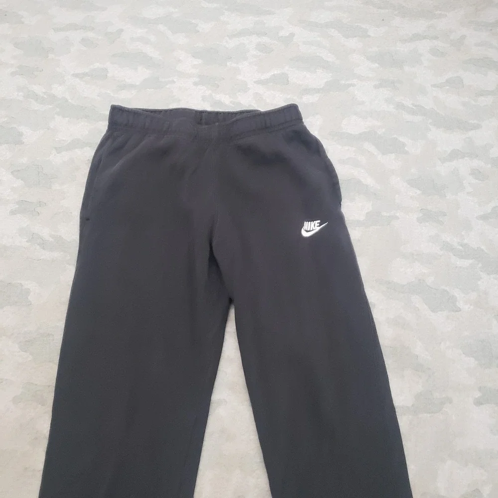 Nike Pants Mens Small Black Pockets Drawstring Sports Wear Club Fleece Gym